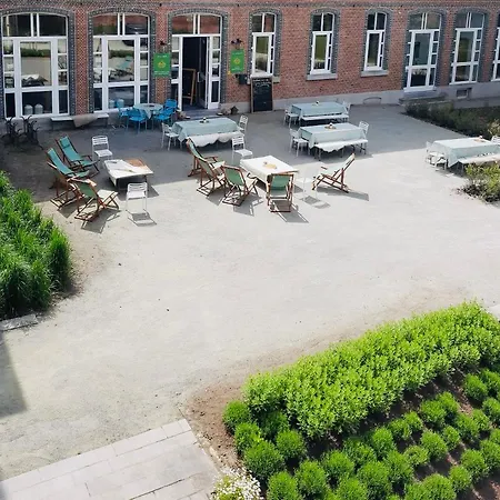 Hotel De Lotuspoort Met Mihr's In De Abdij